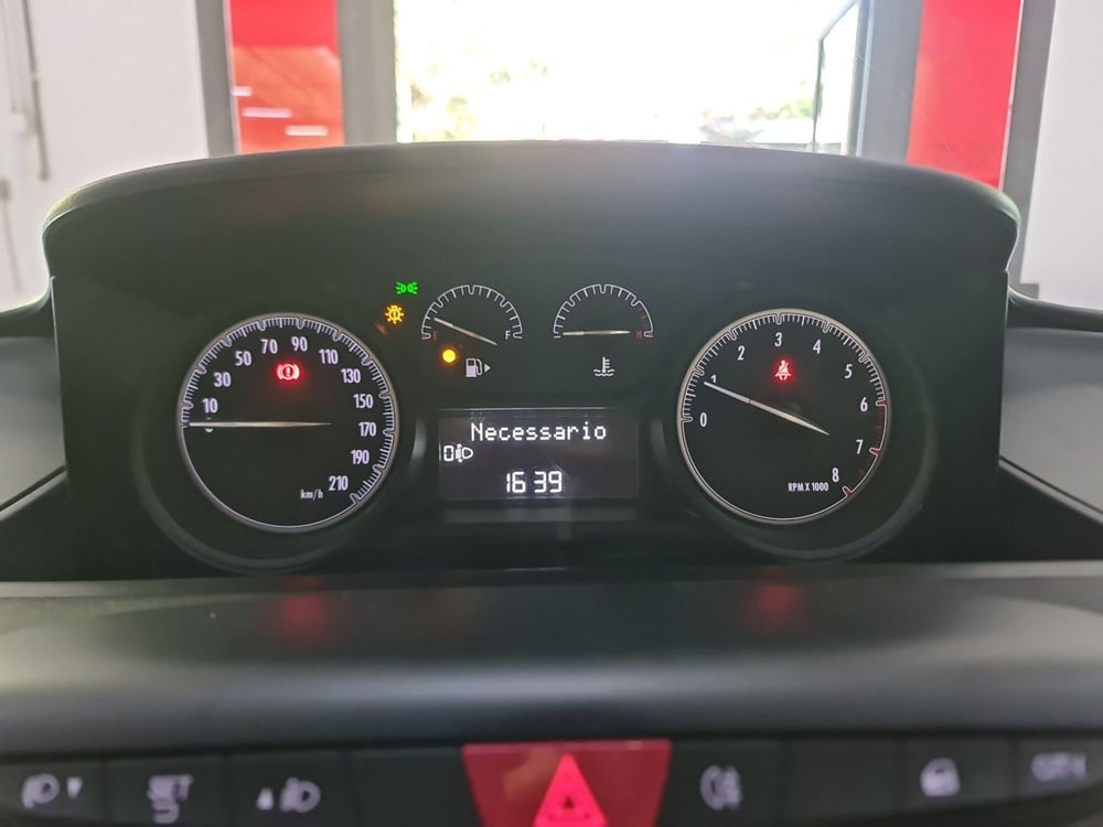 Lancia Ypsilon usata a Bologna (12)