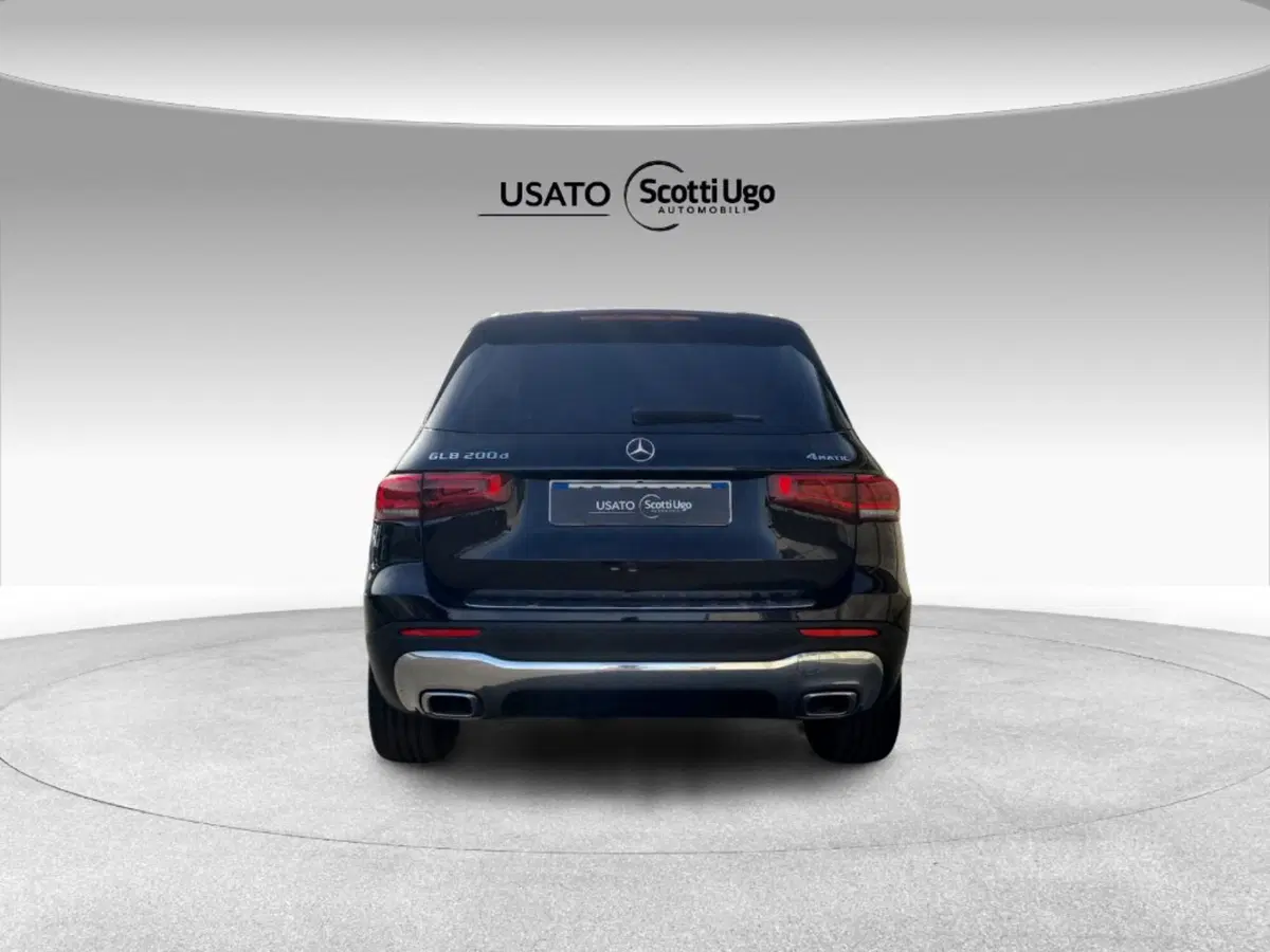 Mercedes-Benz GLB usata a Pisa (5)