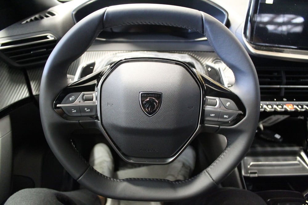 Peugeot 2008 usata a Cremona (9)
