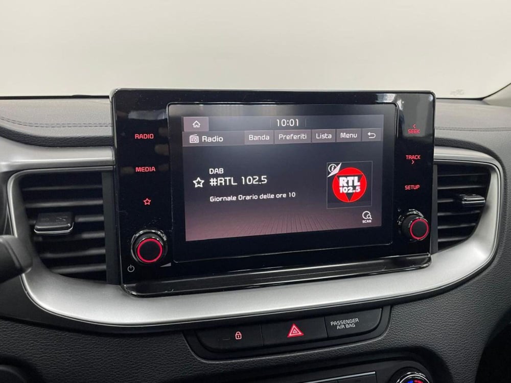 Kia XCeed usata a Como (13)