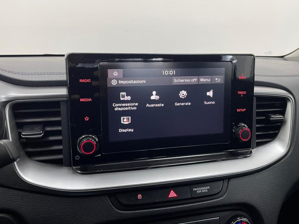 Kia XCeed usata a Como (15)
