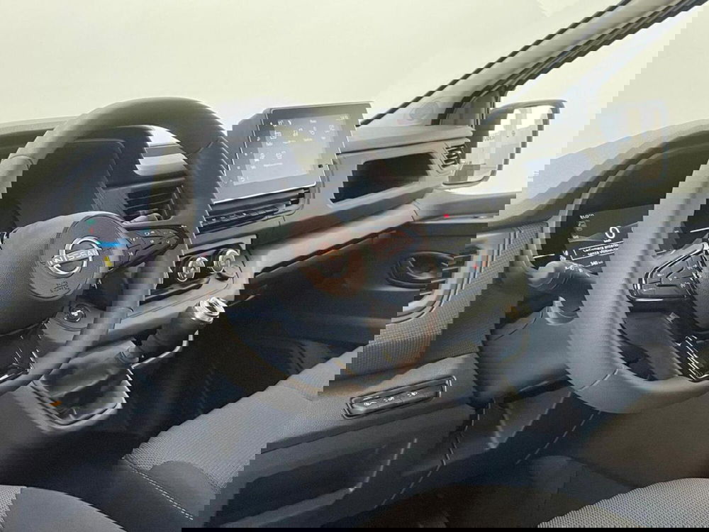 Nissan Primastar Furgone nuova a Como (10)