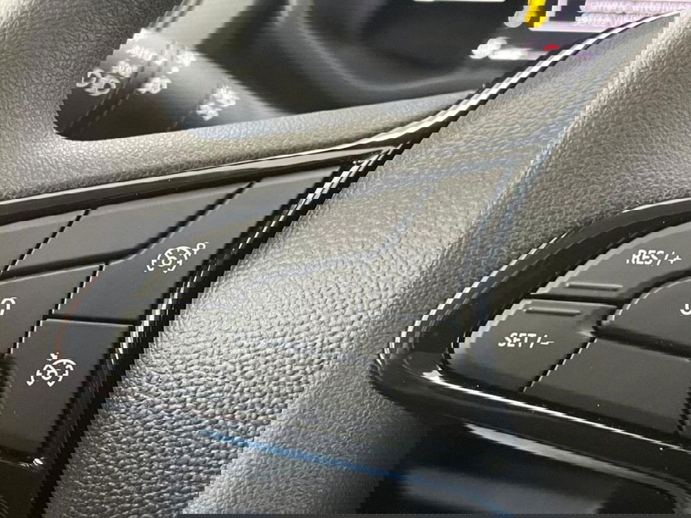 Nissan Primastar Furgone nuova a Como (11)