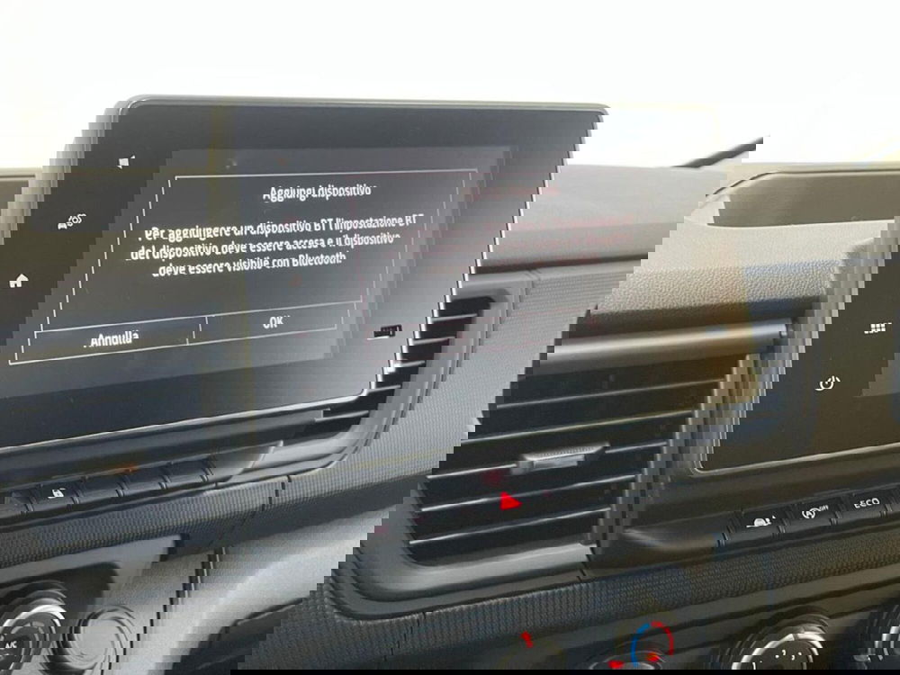 Nissan Primastar Furgone nuova a Como (15)