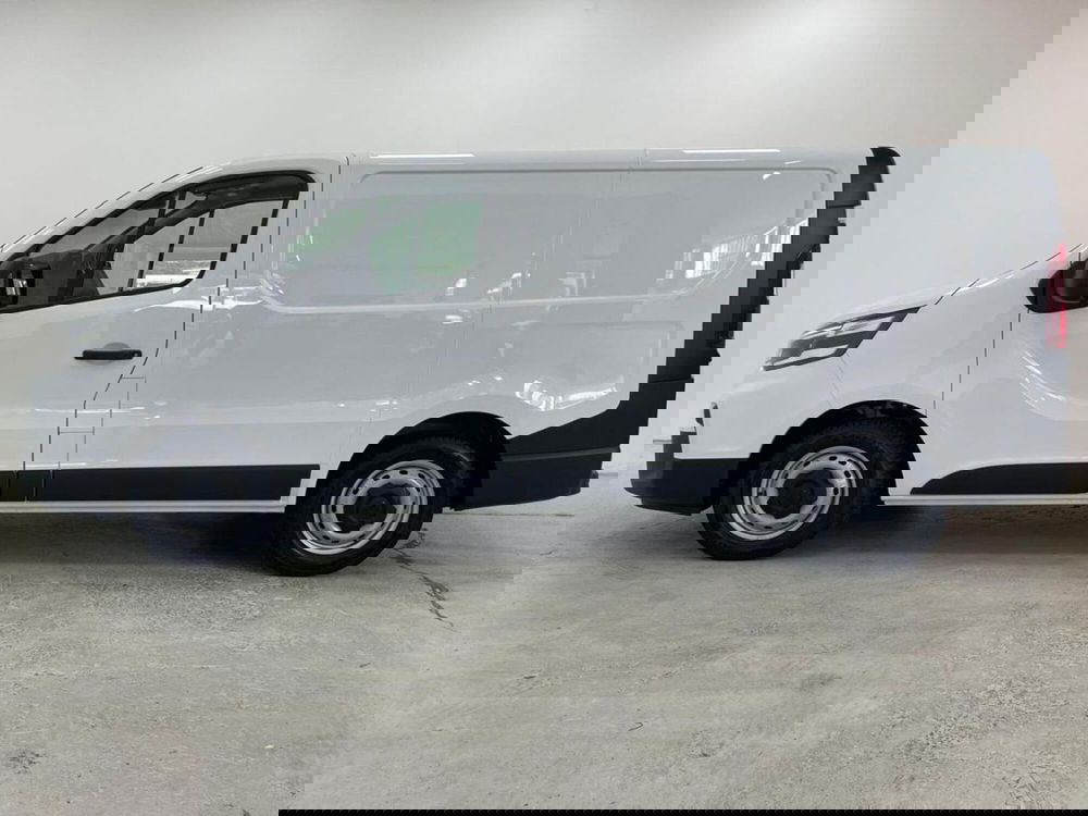 Nissan Primastar Furgone nuova a Como (7)