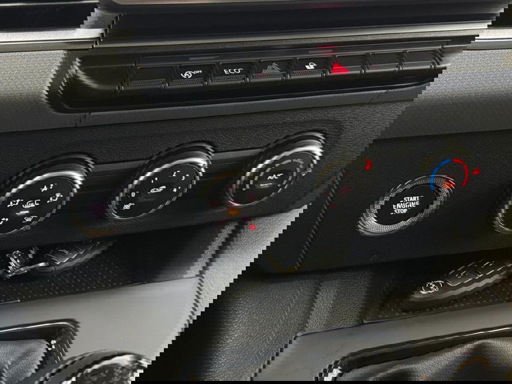 Nissan Townstar nuova a Como (15)