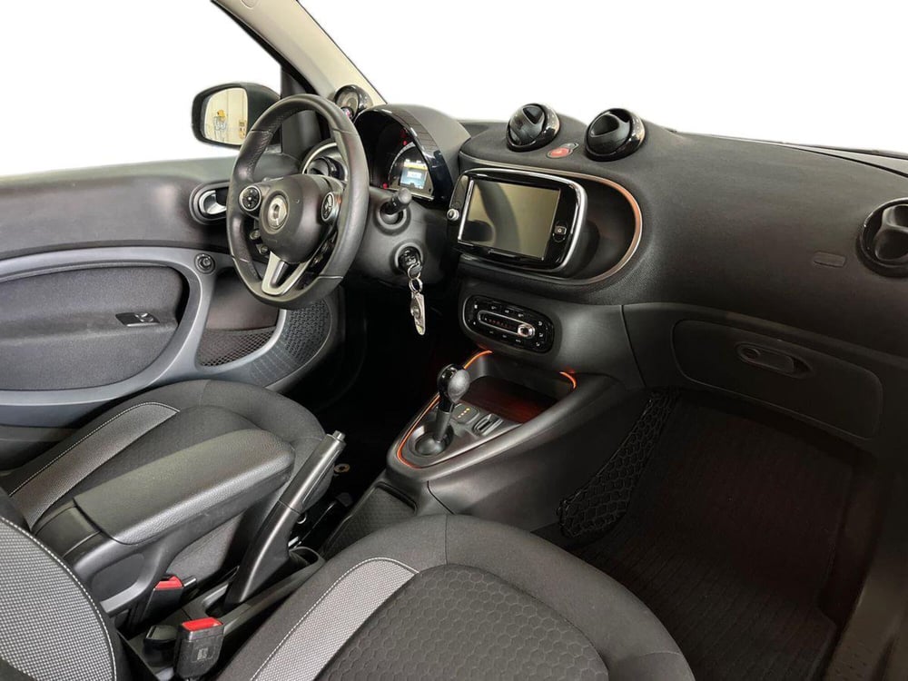 smart Fortwo usata a Bari (9)