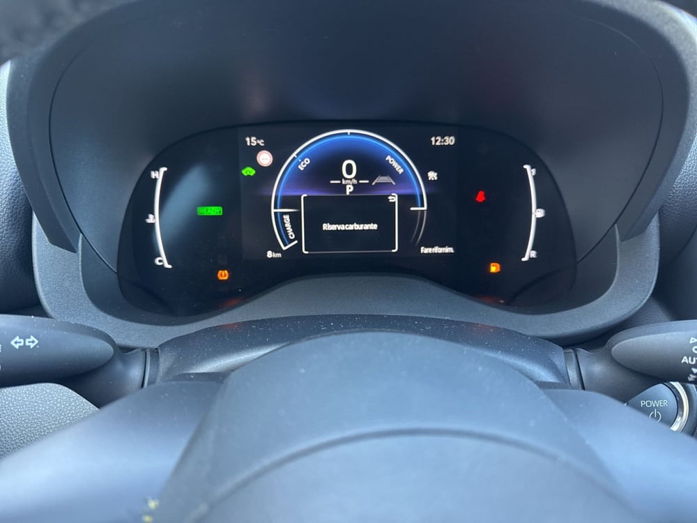 Toyota Yaris Cross nuova a Ferrara (16)