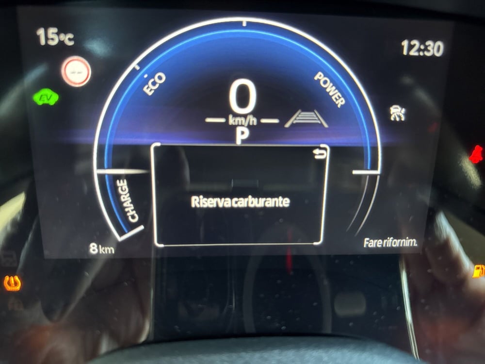 Toyota Yaris Cross nuova a Ferrara (17)