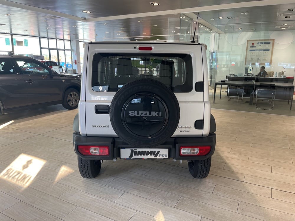 Suzuki Jimny nuova a Biella (5)