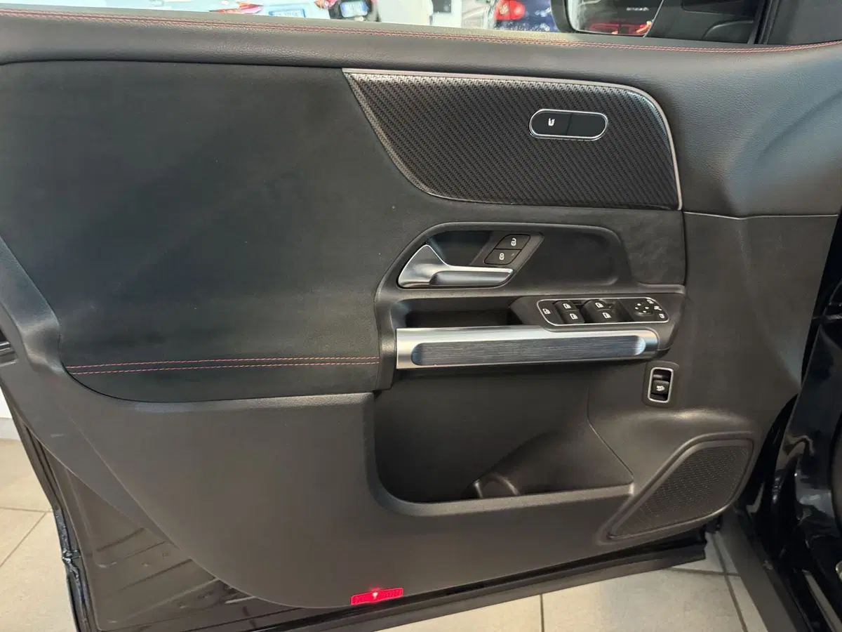 Mercedes-Benz GLB usata a Messina (6)