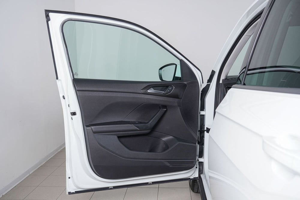 Volkswagen T-Cross usata a Perugia (14)