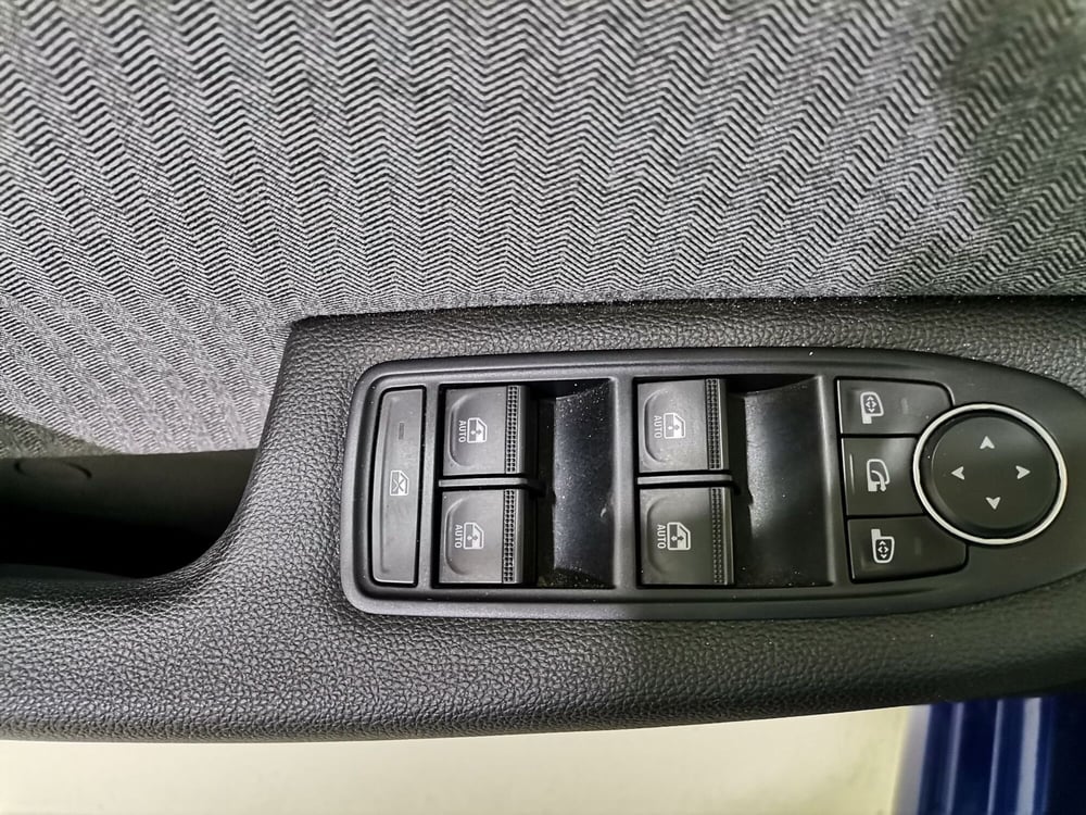 Renault Clio usata a Salerno (19)