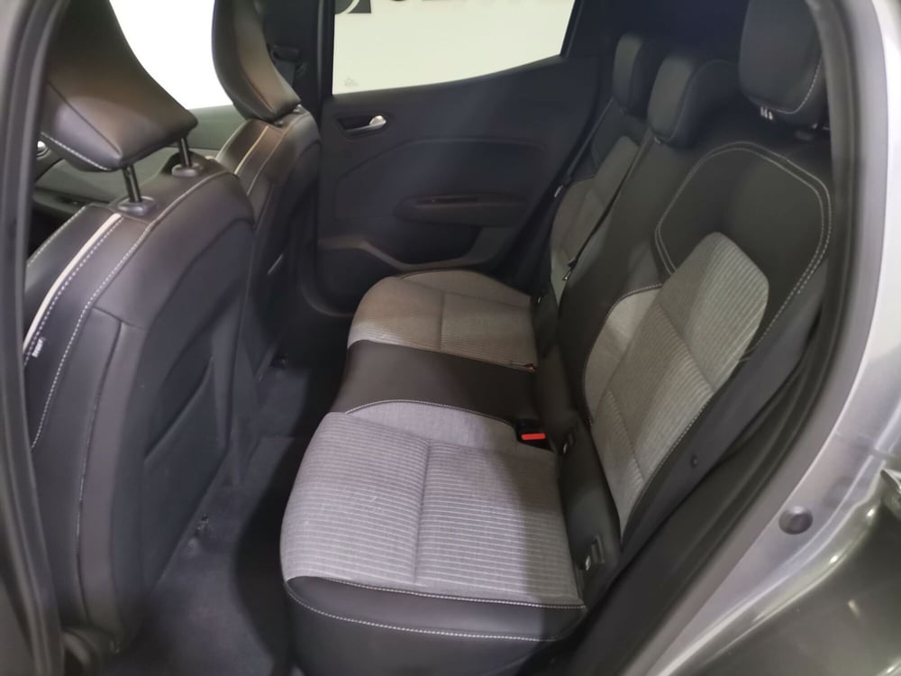 Renault Clio usata a Salerno (10)