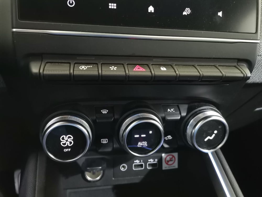 Renault Clio usata a Salerno (15)