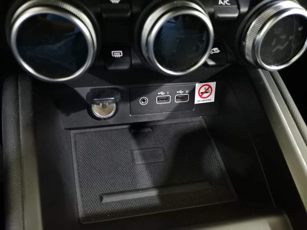 Renault Clio usata a Salerno (17)