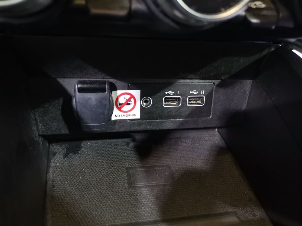 Renault Clio usata a Salerno (17)