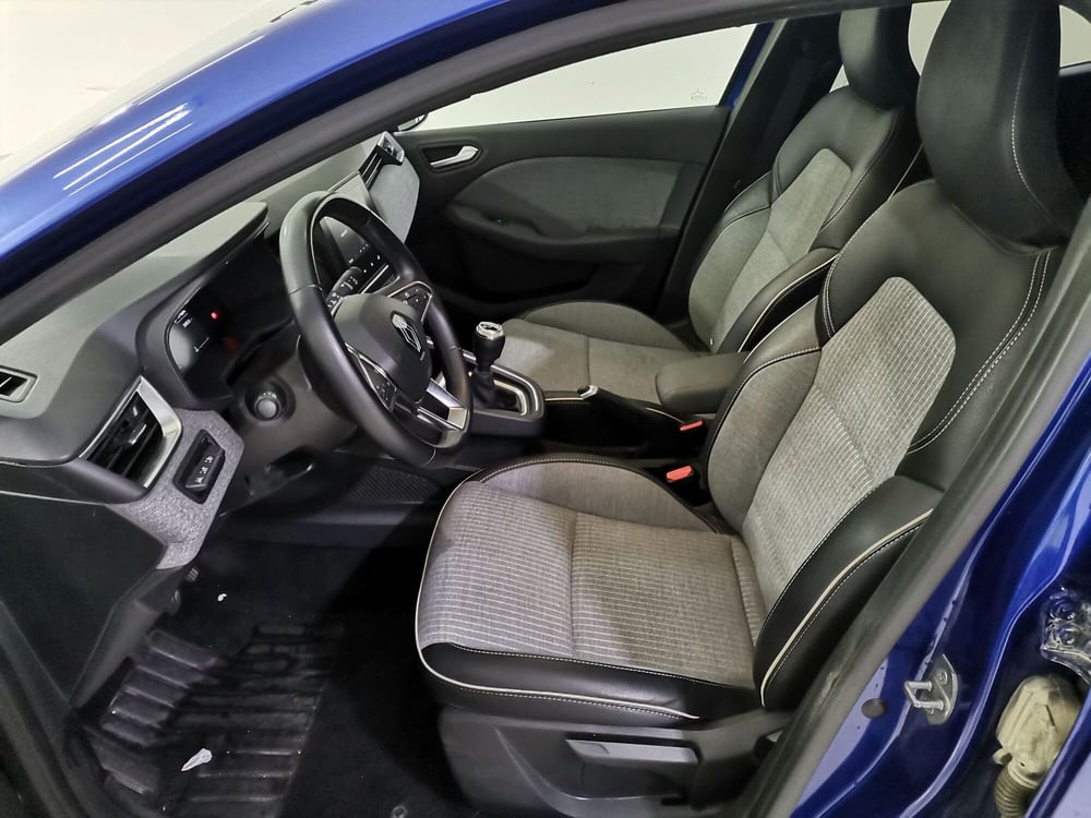 Renault Clio usata a Salerno (9)