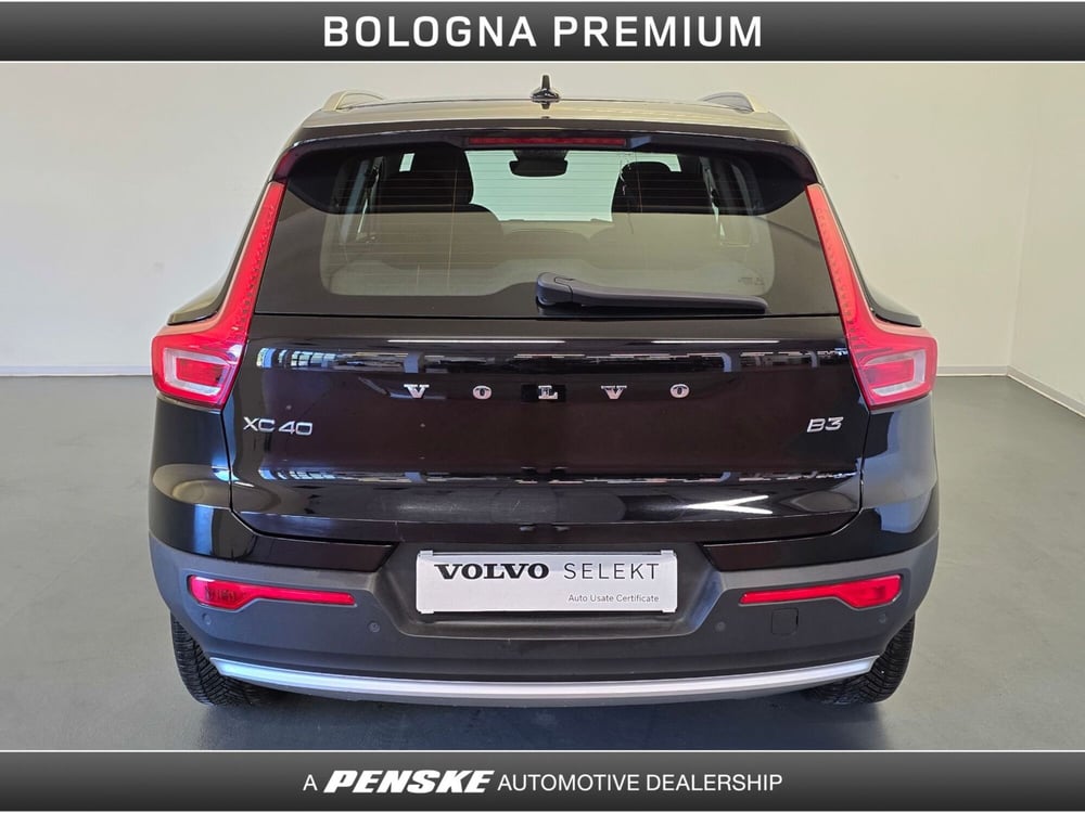 Volvo XC40 usata a Bologna (7)