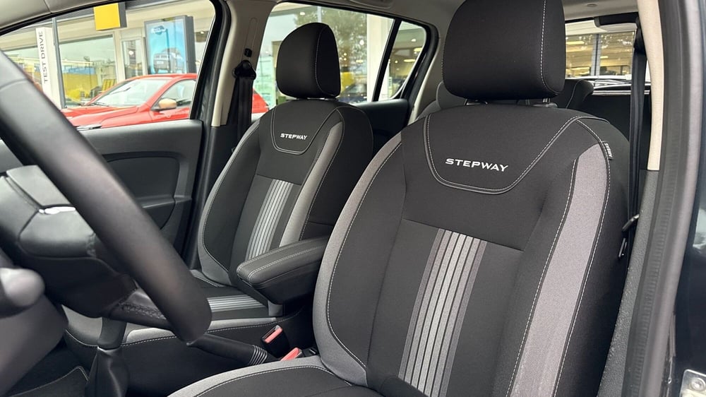 Dacia Sandero usata a Treviso (18)