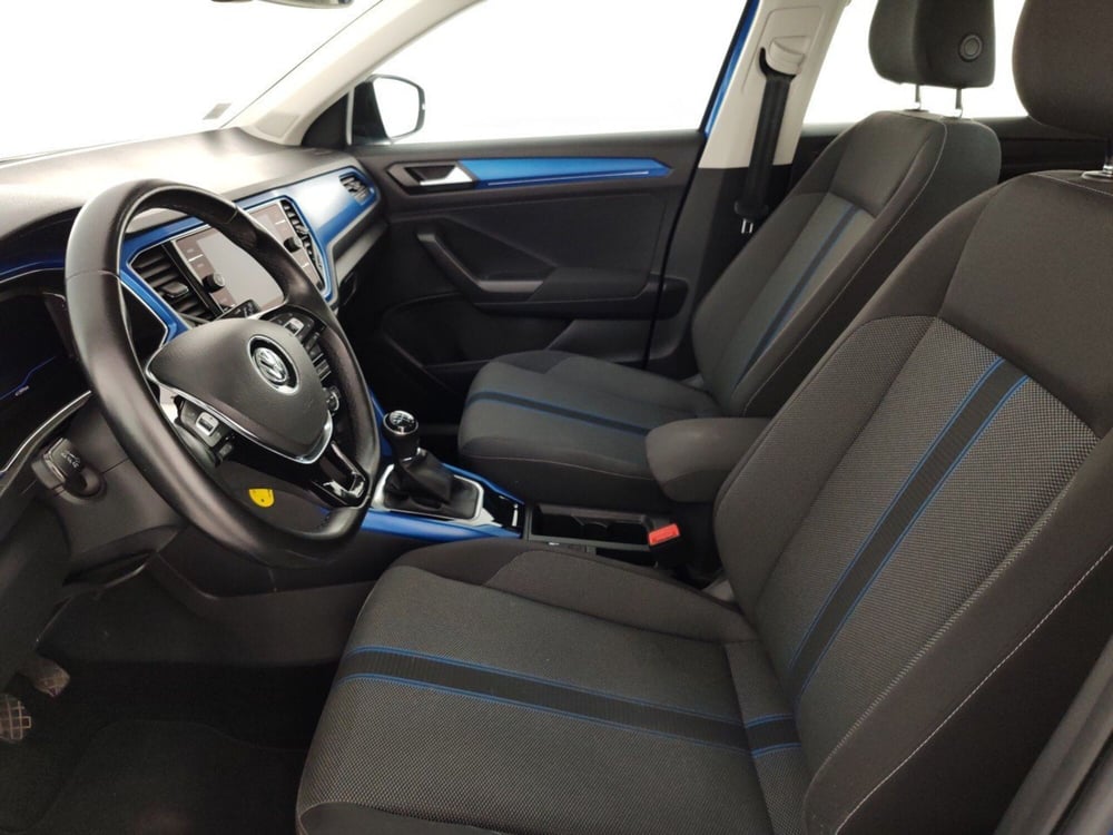 Volkswagen T-Roc usata a Massa-Carrara (7)