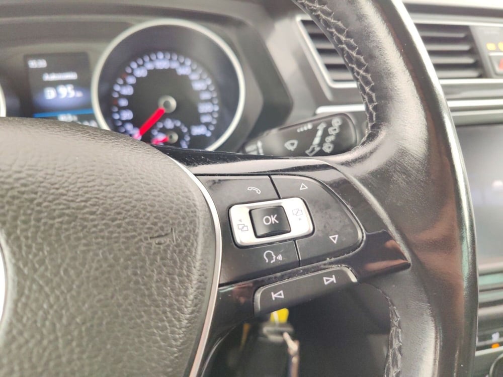 Volkswagen Tiguan usata a Massa-Carrara (13)