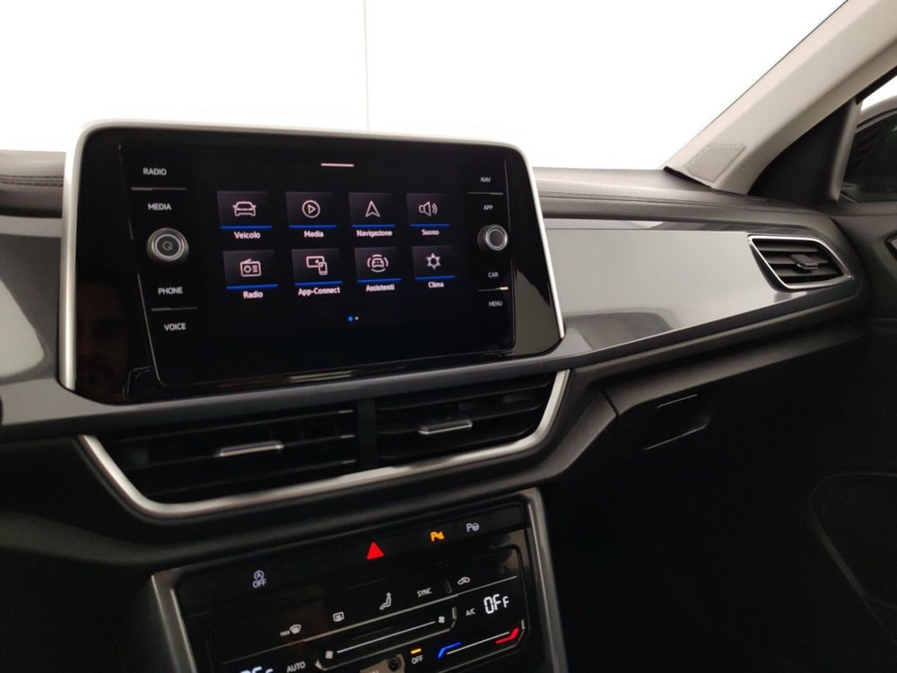 Volkswagen T-Roc usata a Massa-Carrara (15)