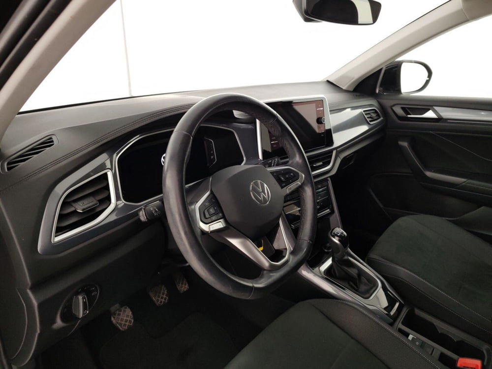 Volkswagen T-Roc usata a Massa-Carrara (8)