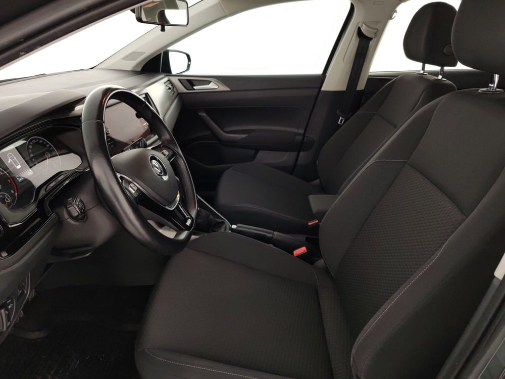 Volkswagen Polo usata a Massa-Carrara (7)