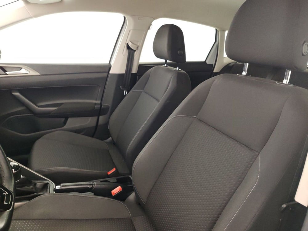 Volkswagen Polo usata a Massa-Carrara (9)