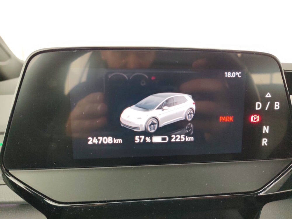 Volkswagen ID.3 usata a Massa-Carrara (16)