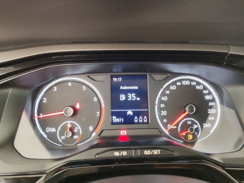 Volkswagen Polo usata a Massa-Carrara (15)