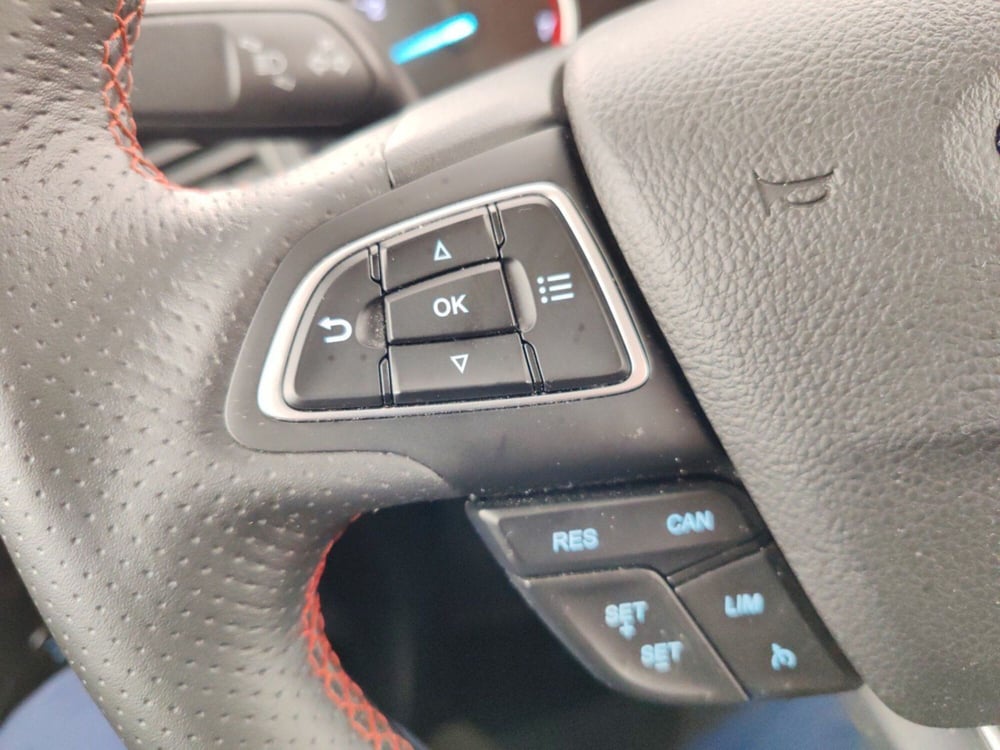 Ford EcoSport usata a Massa-Carrara (14)