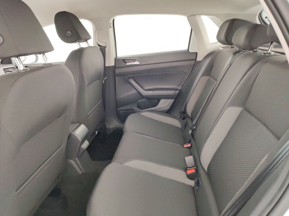 Volkswagen Polo nuova a Massa-Carrara (10)