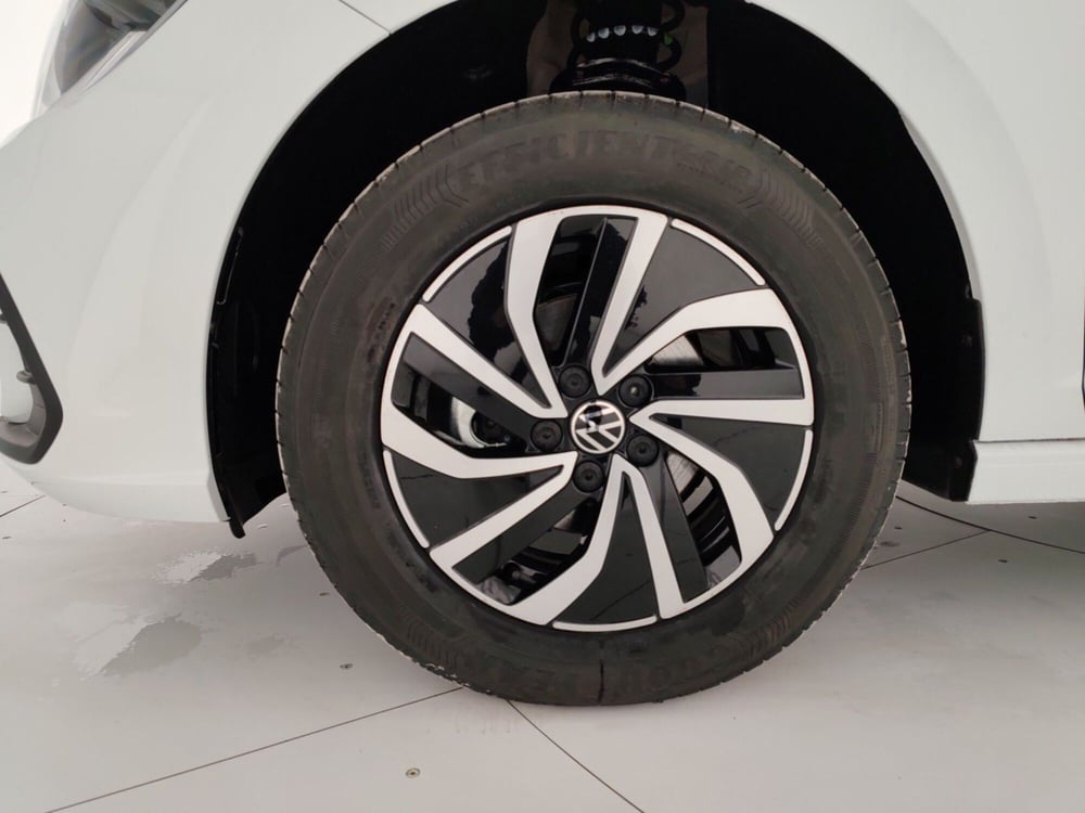 Volkswagen Polo nuova a Massa-Carrara (6)