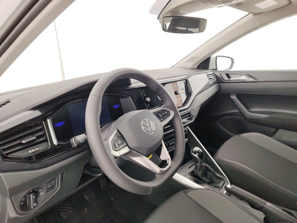 Volkswagen Polo nuova a Massa-Carrara (8)