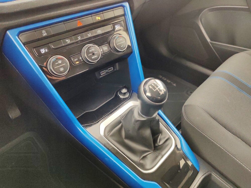 Volkswagen T-Roc usata a Massa-Carrara (11)