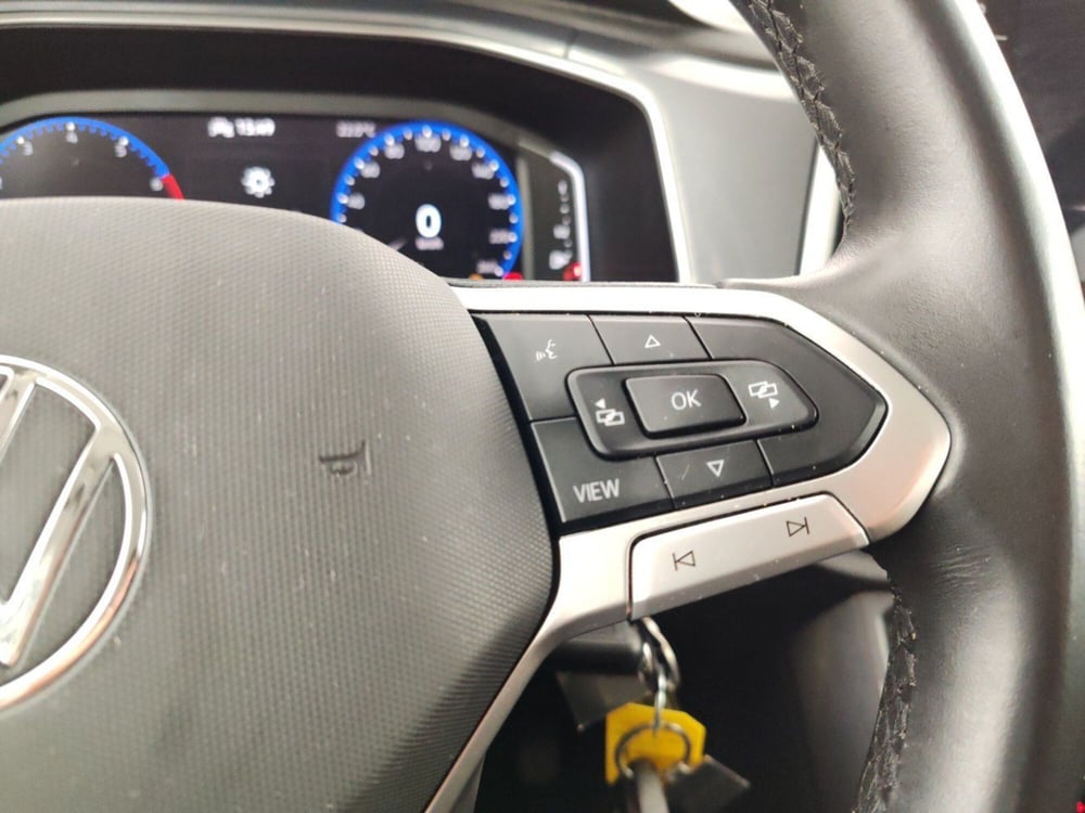Volkswagen T-Roc usata a Massa-Carrara (13)