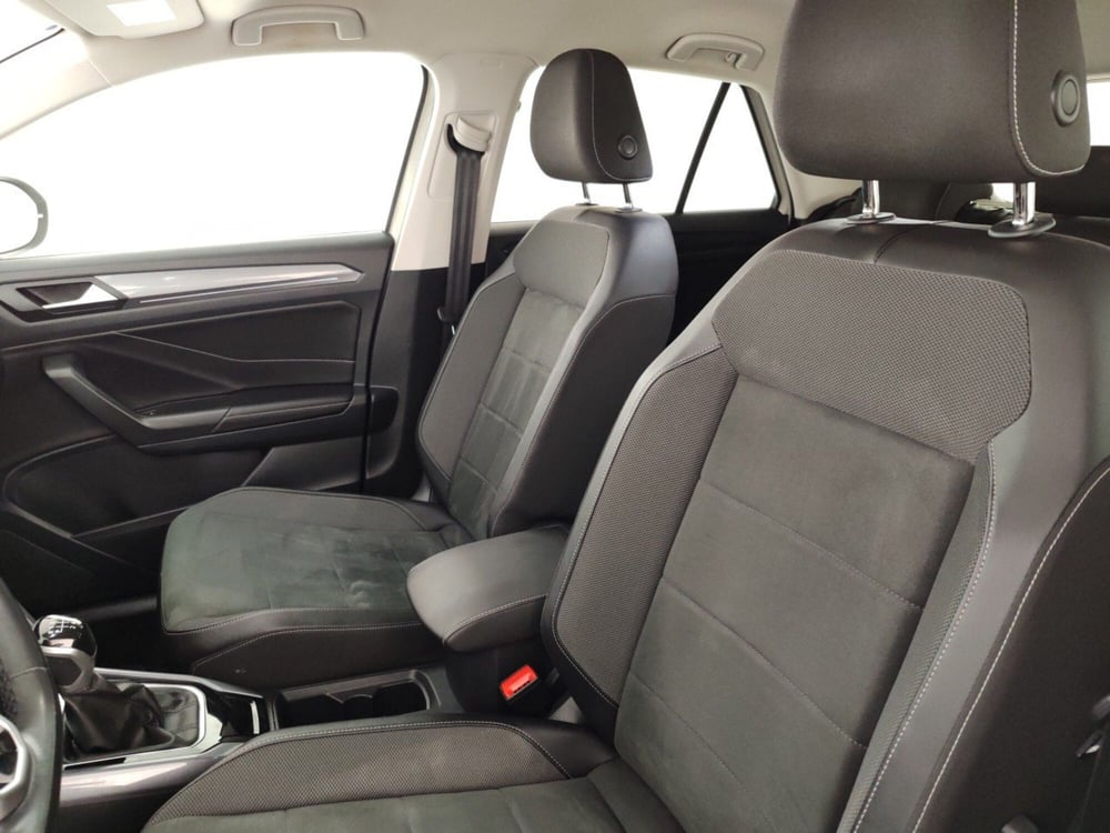 Volkswagen T-Roc usata a Massa-Carrara (9)