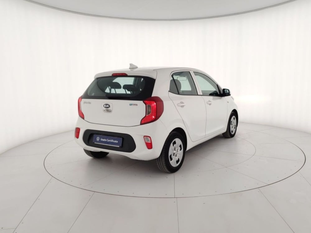 Kia Picanto usata a Massa-Carrara (3)