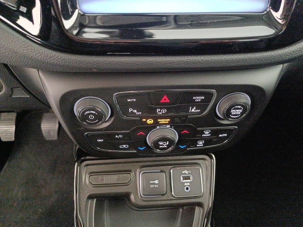 Jeep Compass usata a Treviso (19)