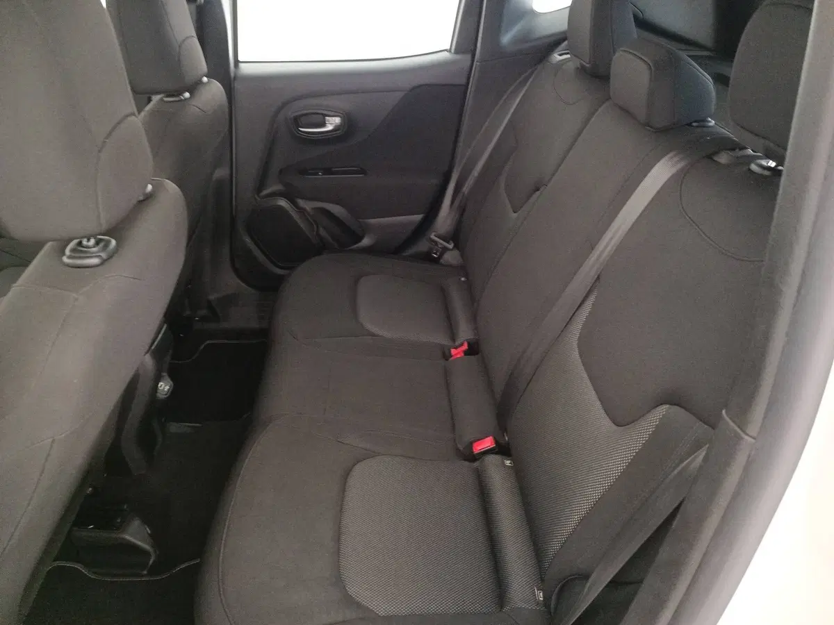 Jeep Renegade usata a Treviso (13)