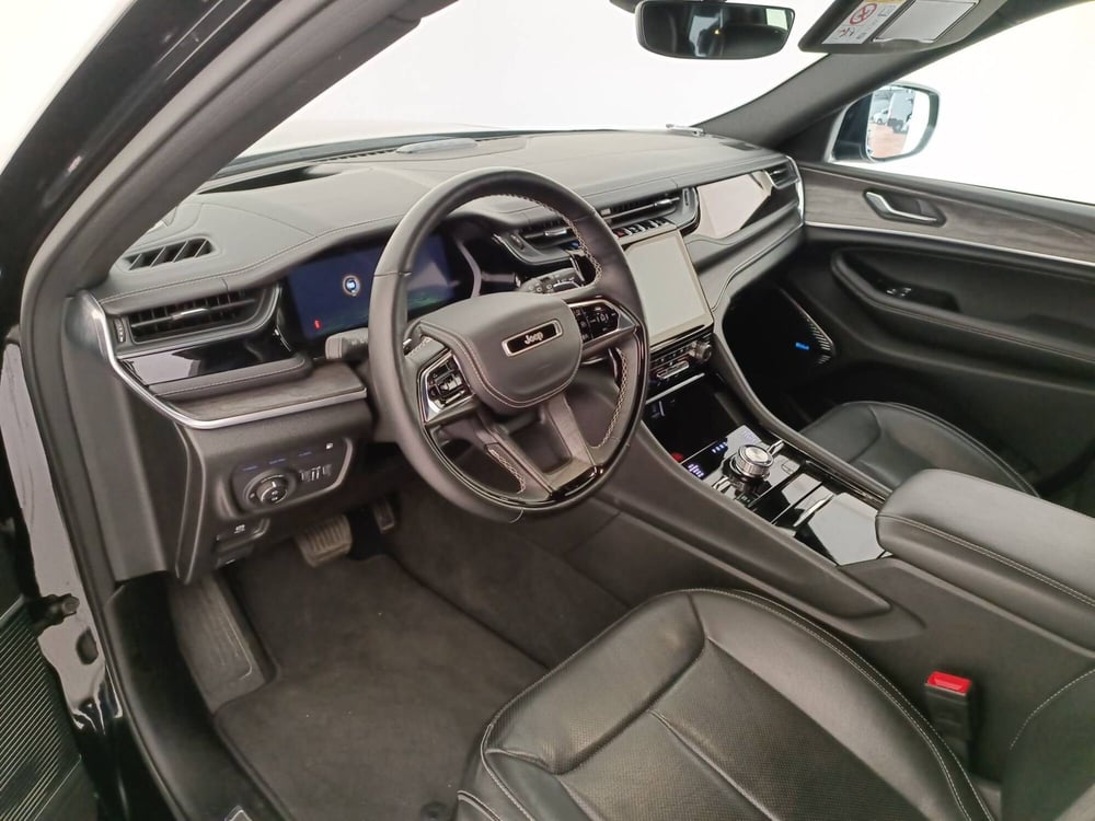 Jeep Grand Cherokee usata a Treviso (13)