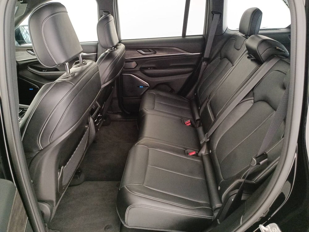 Jeep Grand Cherokee usata a Treviso (16)
