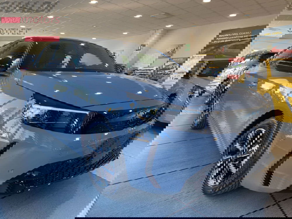 Opel Corsa nuova a Modena (16)