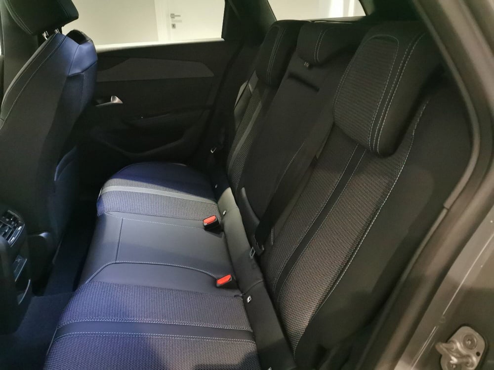 Peugeot 308 SW nuova a Taranto (12)