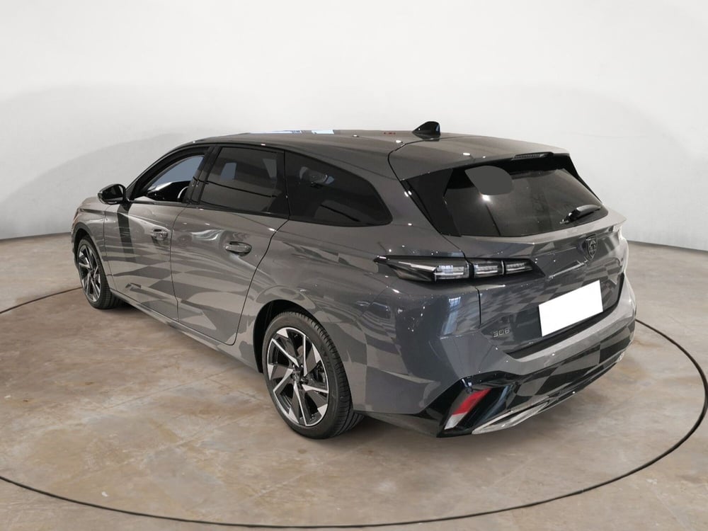 Peugeot 308 SW nuova a Taranto (6)