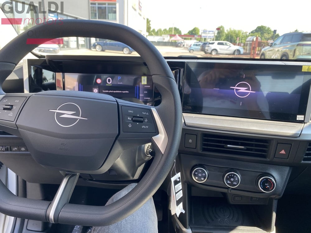 Opel Frontera nuova a Modena (14)