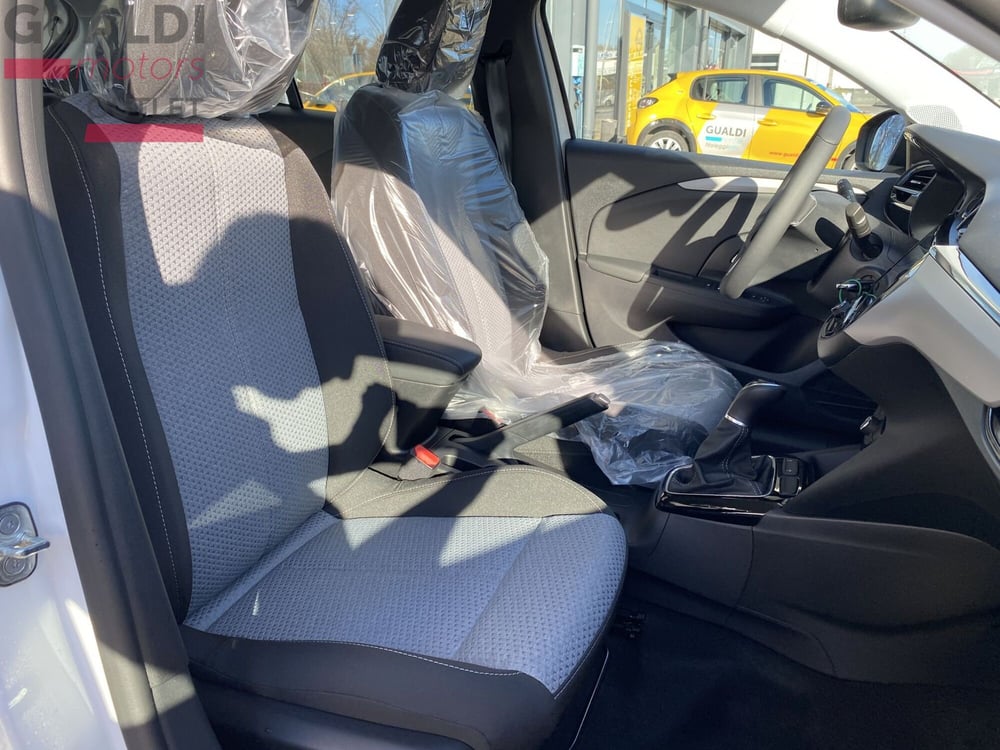 Opel Corsa nuova a Modena (11)