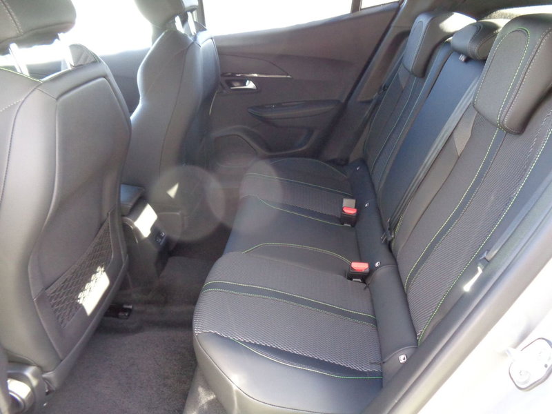 Peugeot 2008 nuova a Belluno (11)